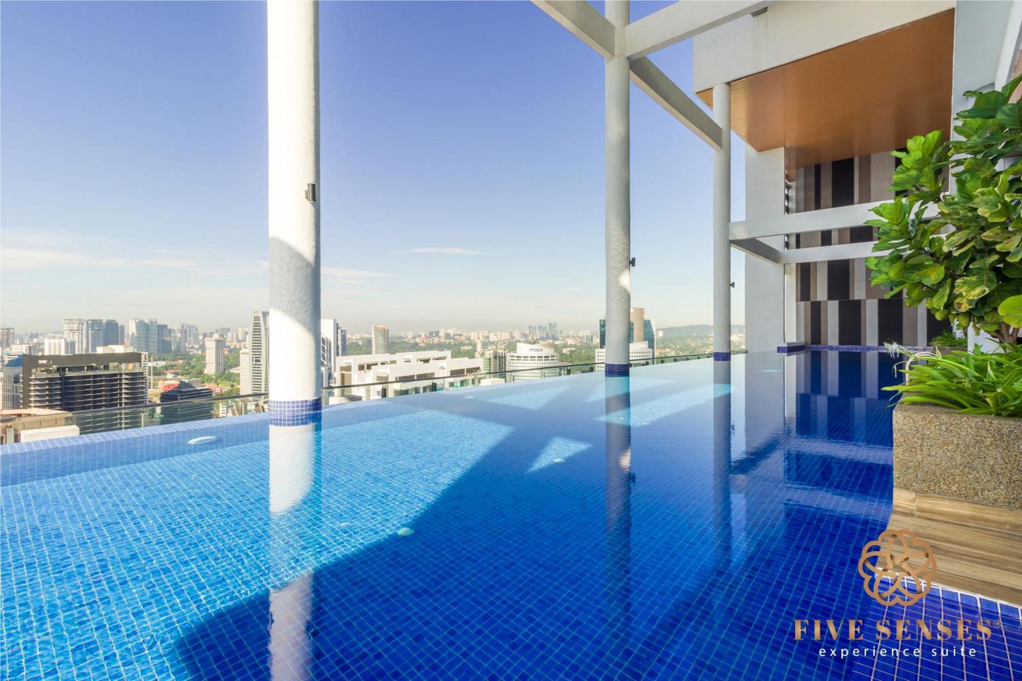 The Colony & The Luxe Signature Suites, Klcc Куала-Лумпур Екстер'єр фото
